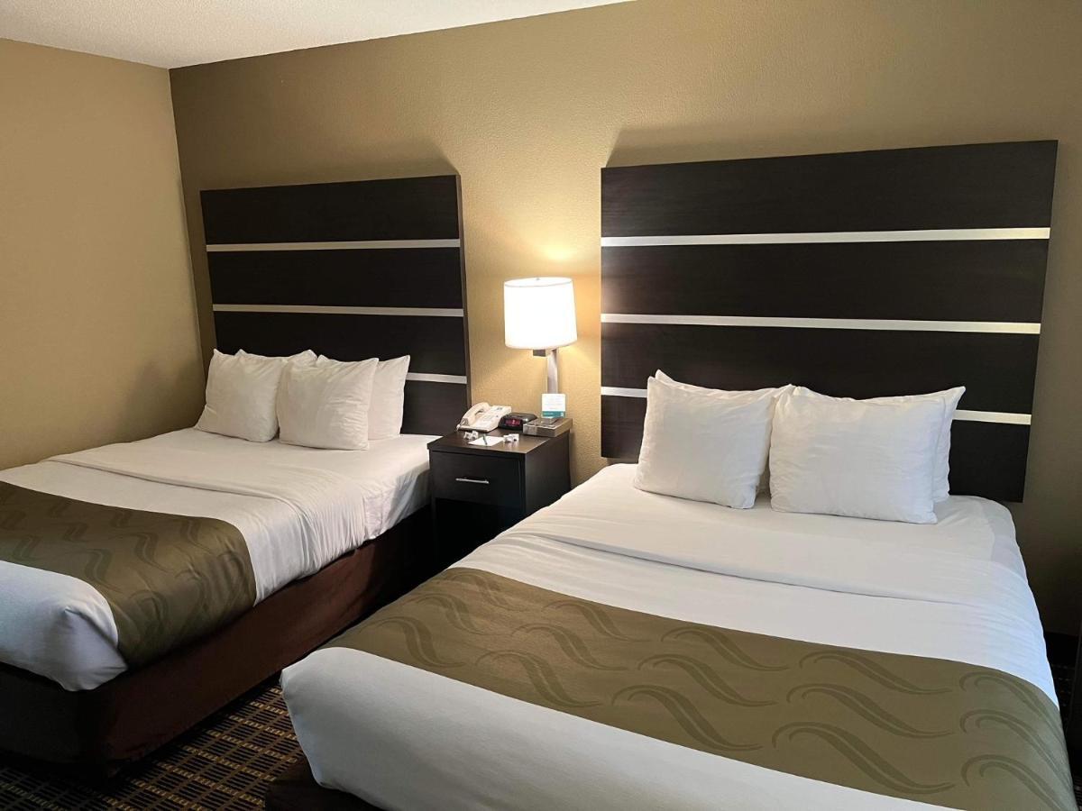 Quality Inn & Suites Bradford Eksteriør bilde
