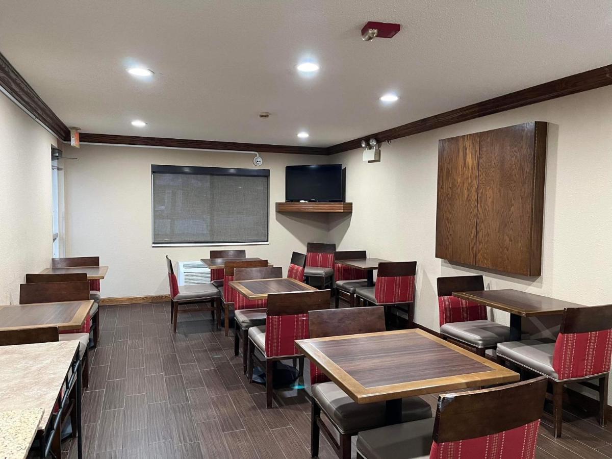 Quality Inn & Suites Bradford Eksteriør bilde