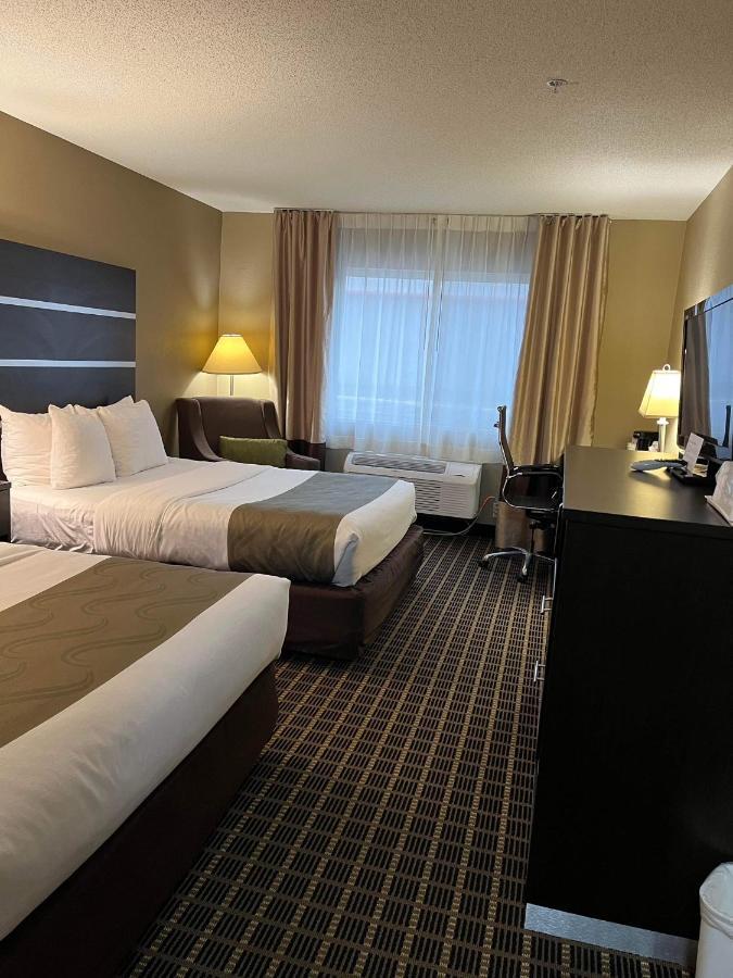 Quality Inn & Suites Bradford Eksteriør bilde