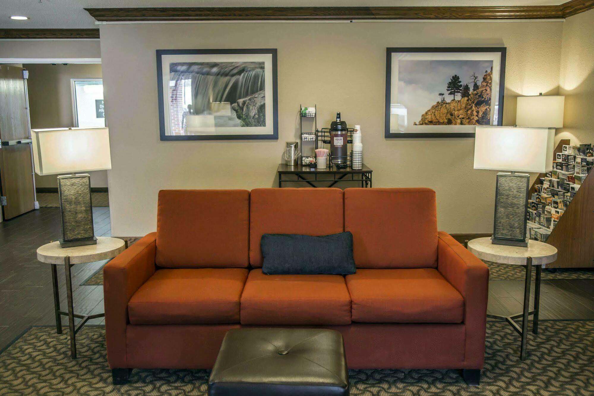 Quality Inn & Suites Bradford Eksteriør bilde